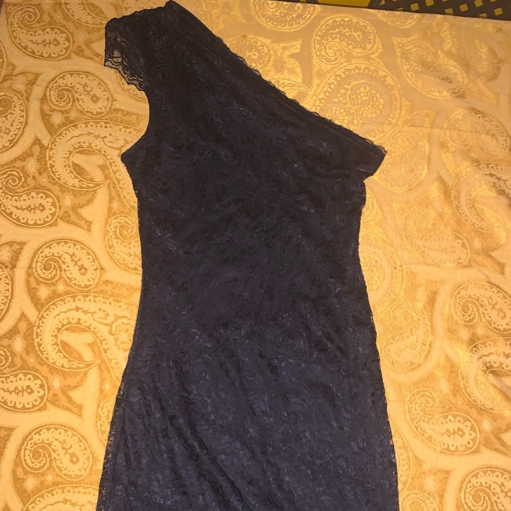 Sofia Vergara Black Lacey Dress 🖤